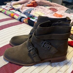 Brown Ankle Boots with Buckle Straps
